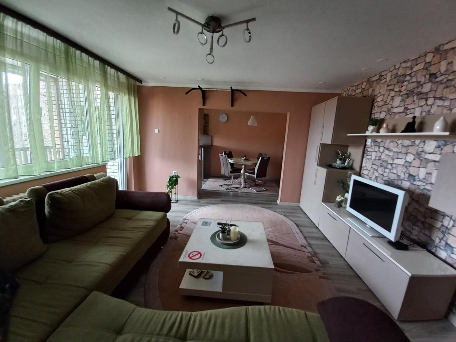 Mountain View Apartment